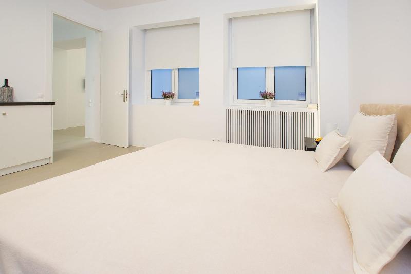 Gk Athens By Gk Properties Екстер'єр фото